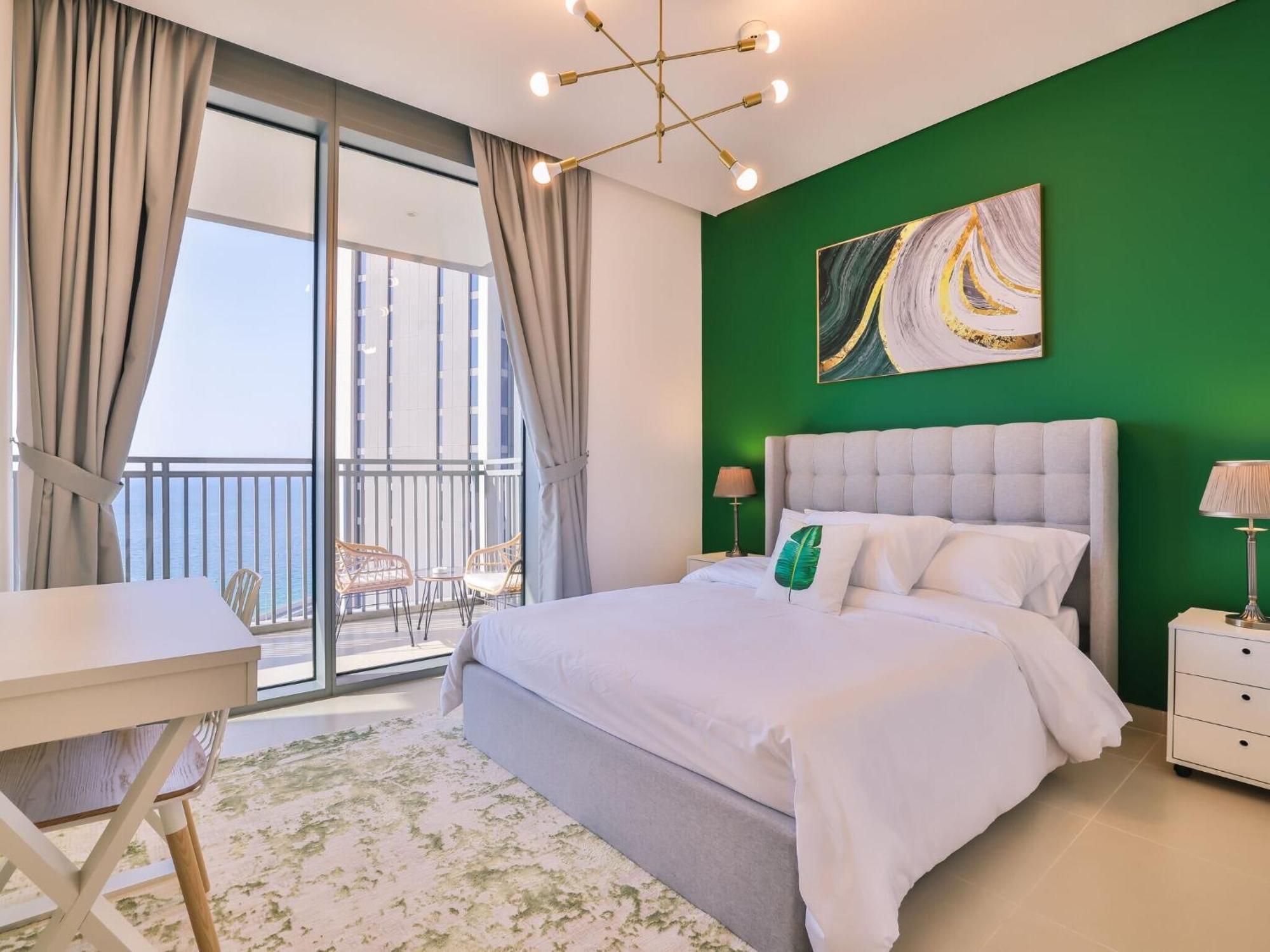 Luxurious Apartments Dubai Marina Views Pool Gym By Sojo Stay Bagian luar foto